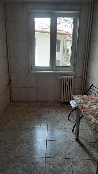 Berceni, Nitu Vasile, Obregia, BCR,